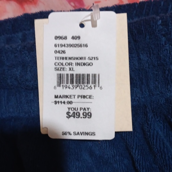 DONNI. TERRY CLOTH FEEL SHORTS - Picture 2 of 5